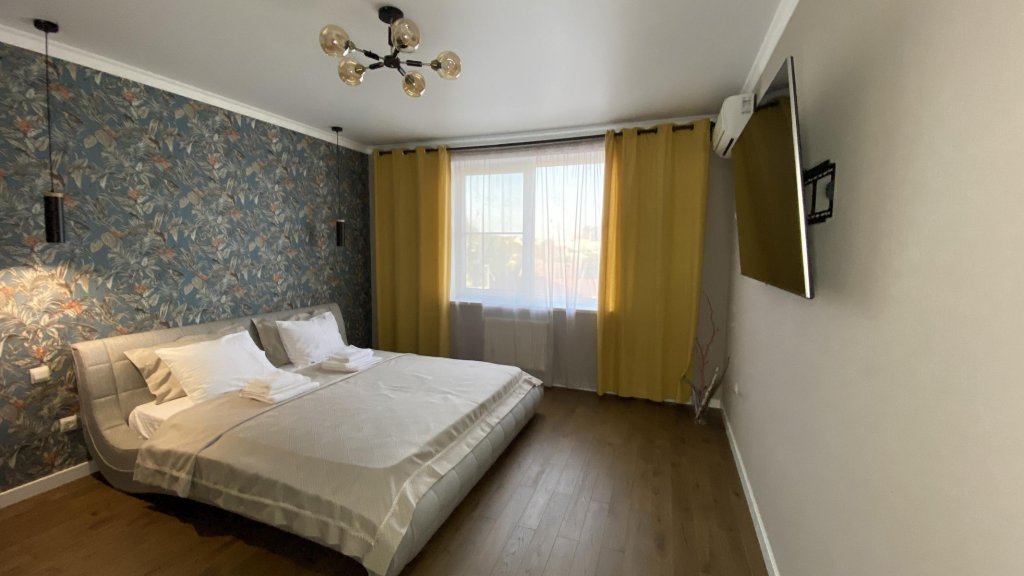 Краснодар: Квартира Двухкомнатная рядом с жд Вокзалом