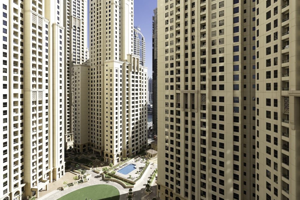 Дубай: Exquisite 3BR Apt for 6 Guests in Dubai Marina!