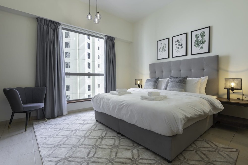 Дубай: Exquisite 3BR Apt for 6 Guests in Dubai Marina!