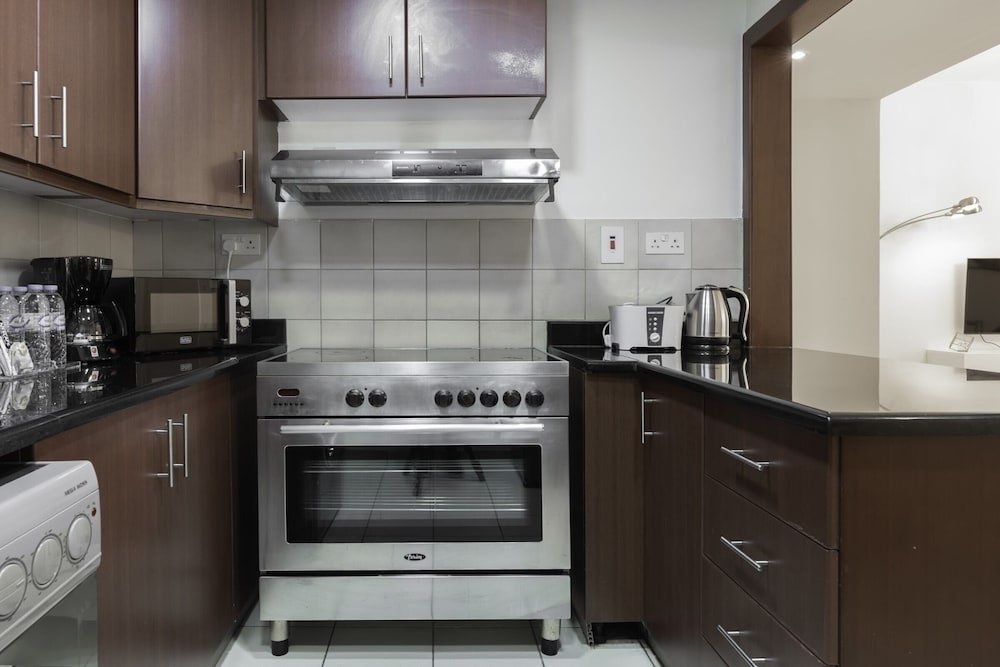 Дубай: Exquisite 3BR Apt for 6 Guests in Dubai Marina!