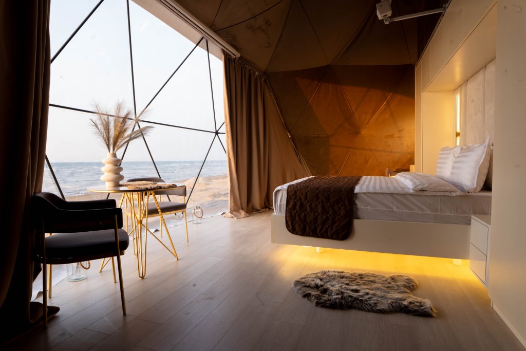 Баку: Sea Breeze Glamp Glemping