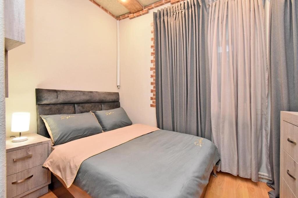 Ереван: Apart House in Erevan Mashtots Avenue
