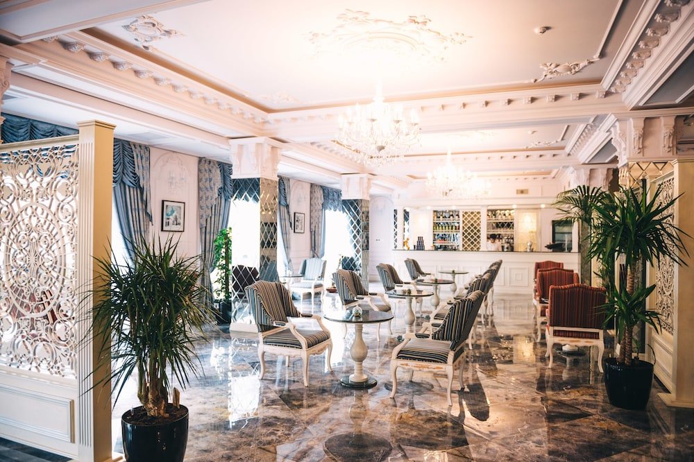 Баку: Emerald Suite Hotel