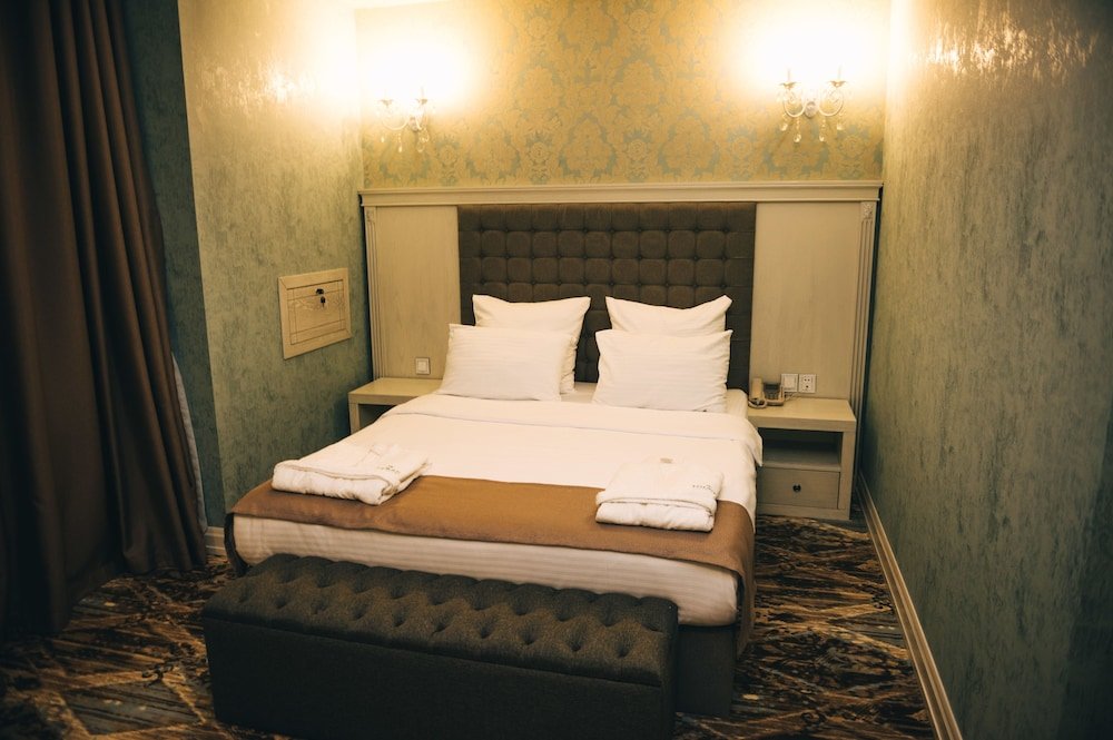 Баку: Emerald Suite Hotel