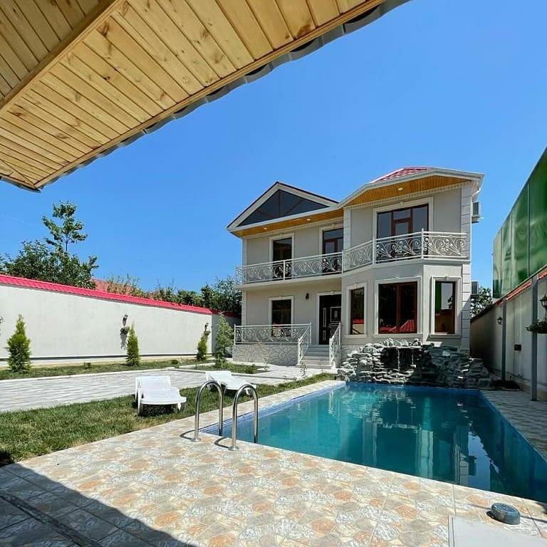 Габала: Friend's House