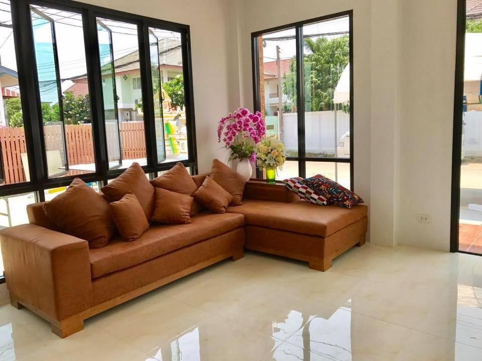 Пхетчабун: Dusita Residence ด ส ตา เรสซ เดนซ