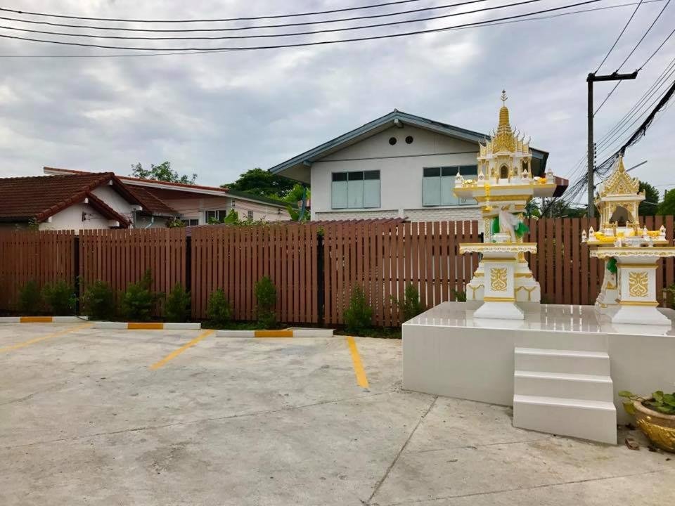 Пхетчабун: Dusita Residence ด ส ตา เรสซ เดนซ