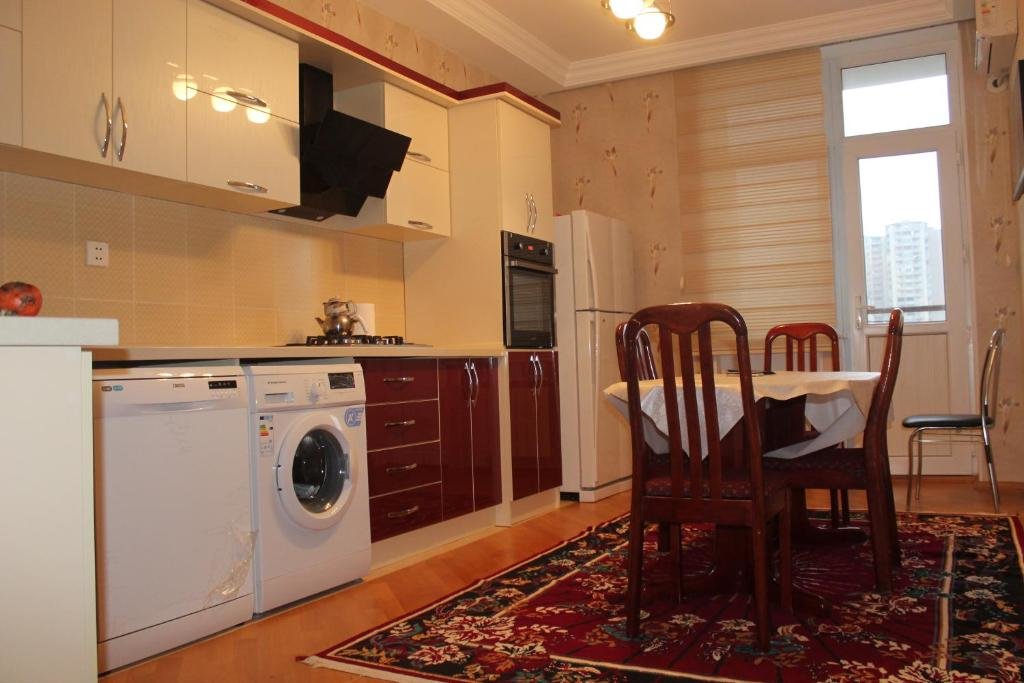 Баку: Apartment at Jafar Khandan 54