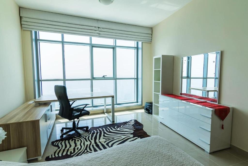 Аджман: Top Floor Luxury 2BR Beach Apartment with Full Sea View