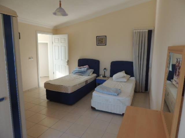 Дидим: 3 beds - 3 bath duplex apt 6 balconies, Rent LD 2019
