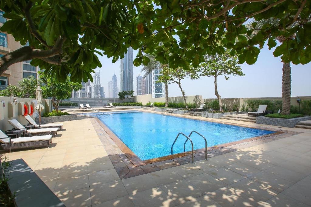 Дубай: Spacious 1BR Apartment - The Lofts - Downtown