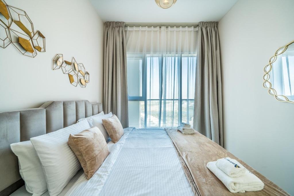 Дубай: Primestay - Golf Vita in Damac Hills