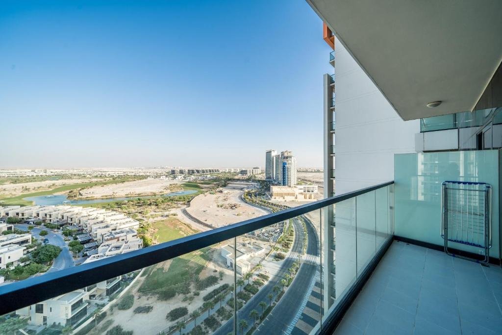 Дубай: Primestay - Golf Vita in Damac Hills