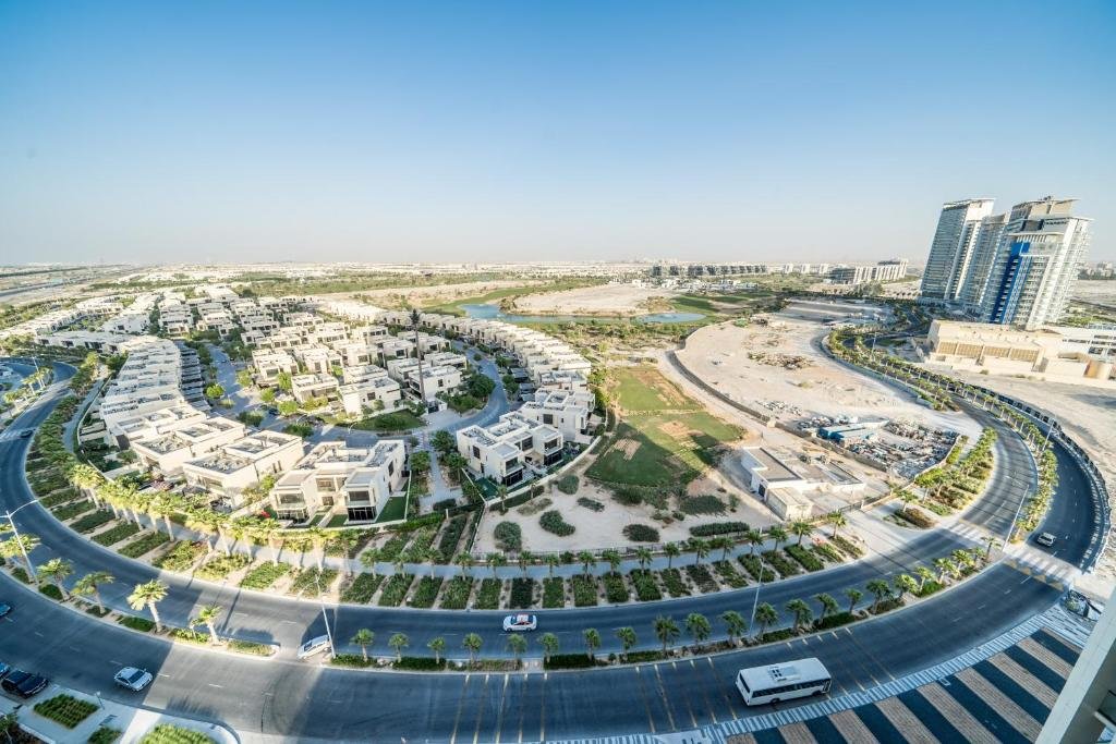 Дубай: Primestay - Golf Vita in Damac Hills