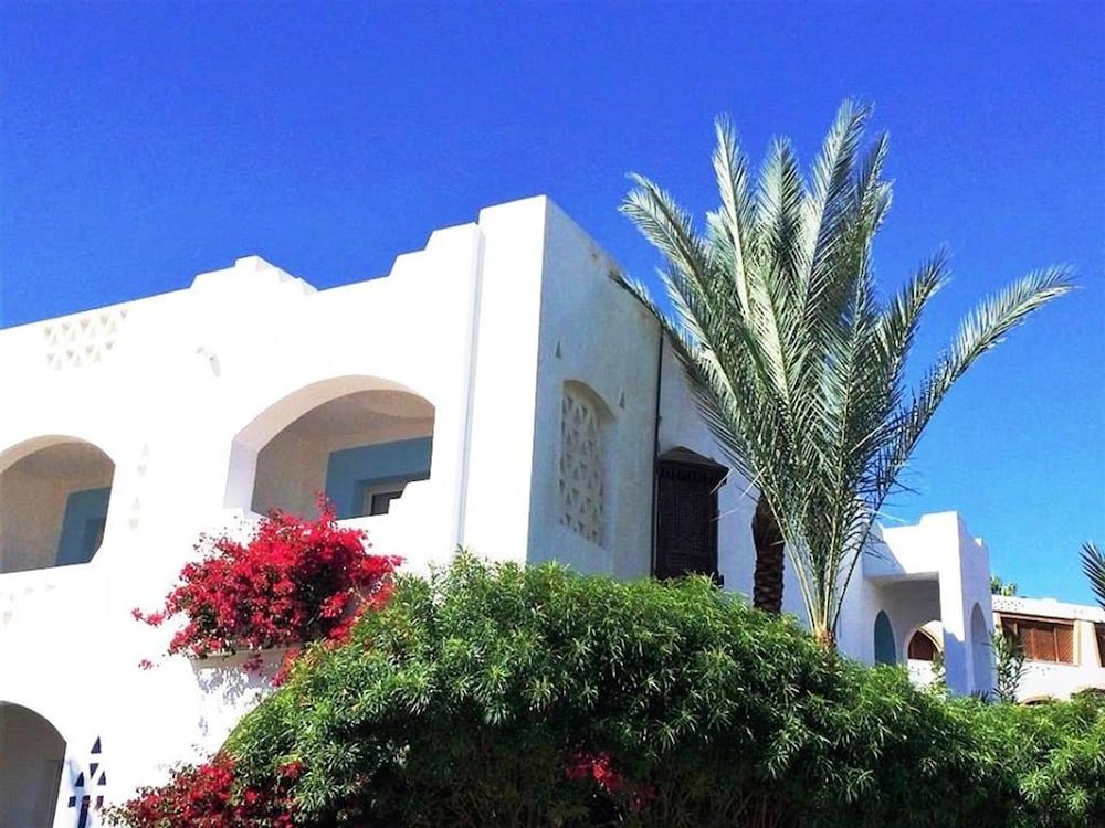 Studio in Sharm El Sheikh Resort, With Wonderful sea View, Shared Pool, Enclosed Garden - 200 m From the Beach — фото 3