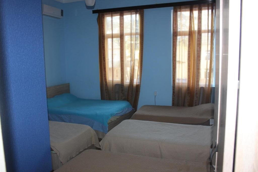 Батуми: Hostel 7