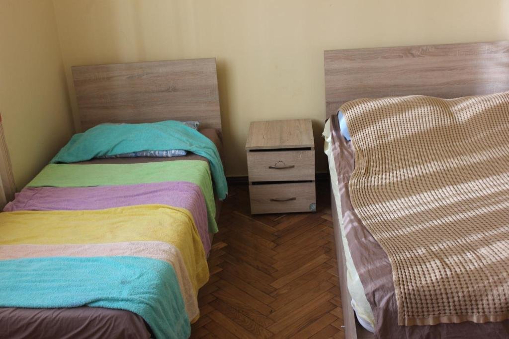 Батуми: Hostel 7