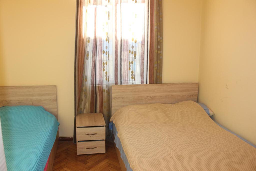 Батуми: Hostel 7