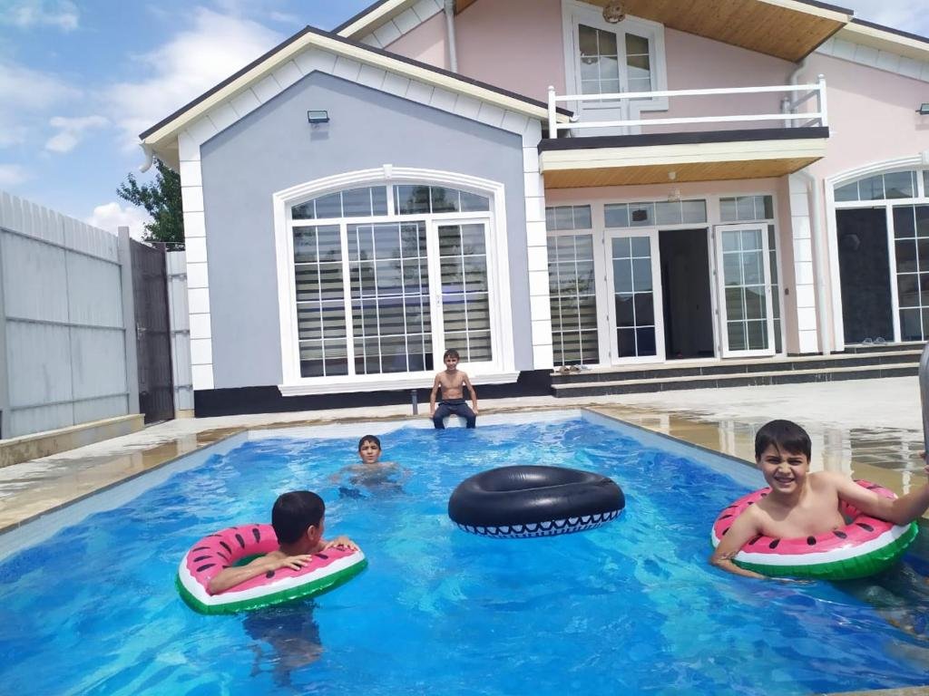Вандам: Vandam Guest Villa