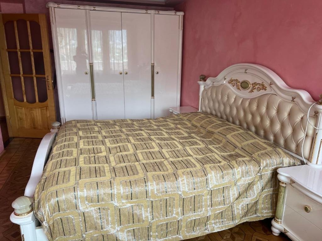 Одзун: Gagor apartment