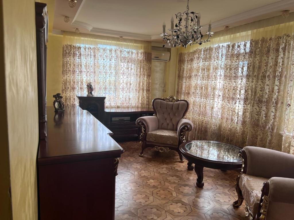 Одзун: Gagor apartment