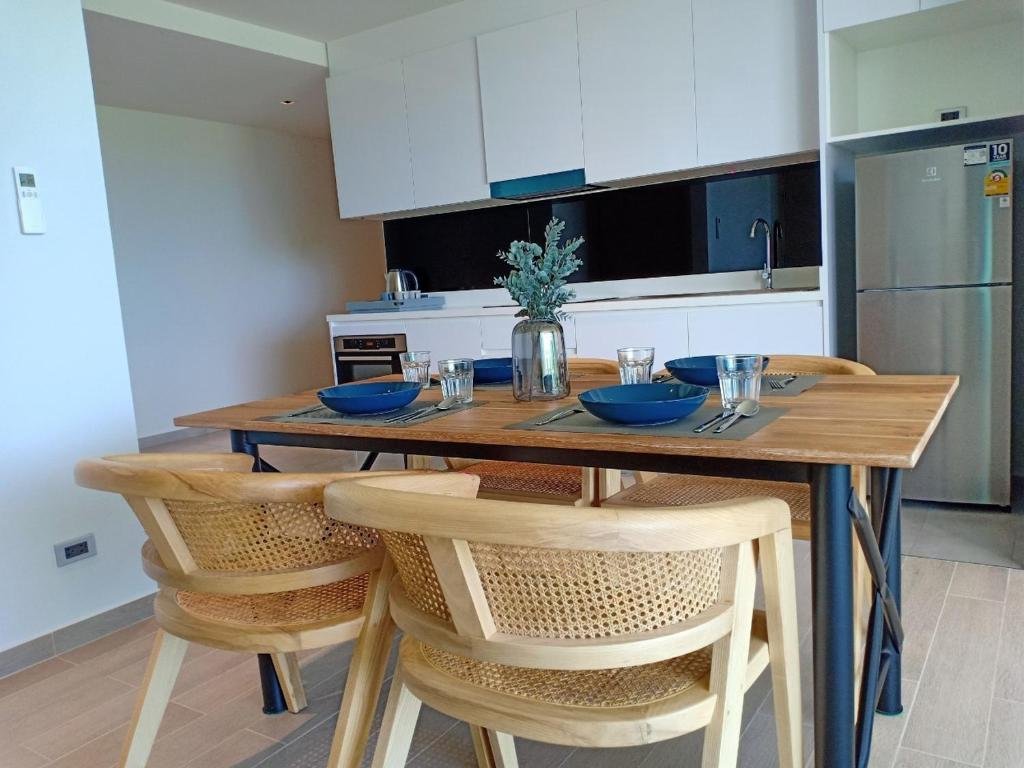 Сам-Рои-Йот: Fisherman House Residence Pranburi