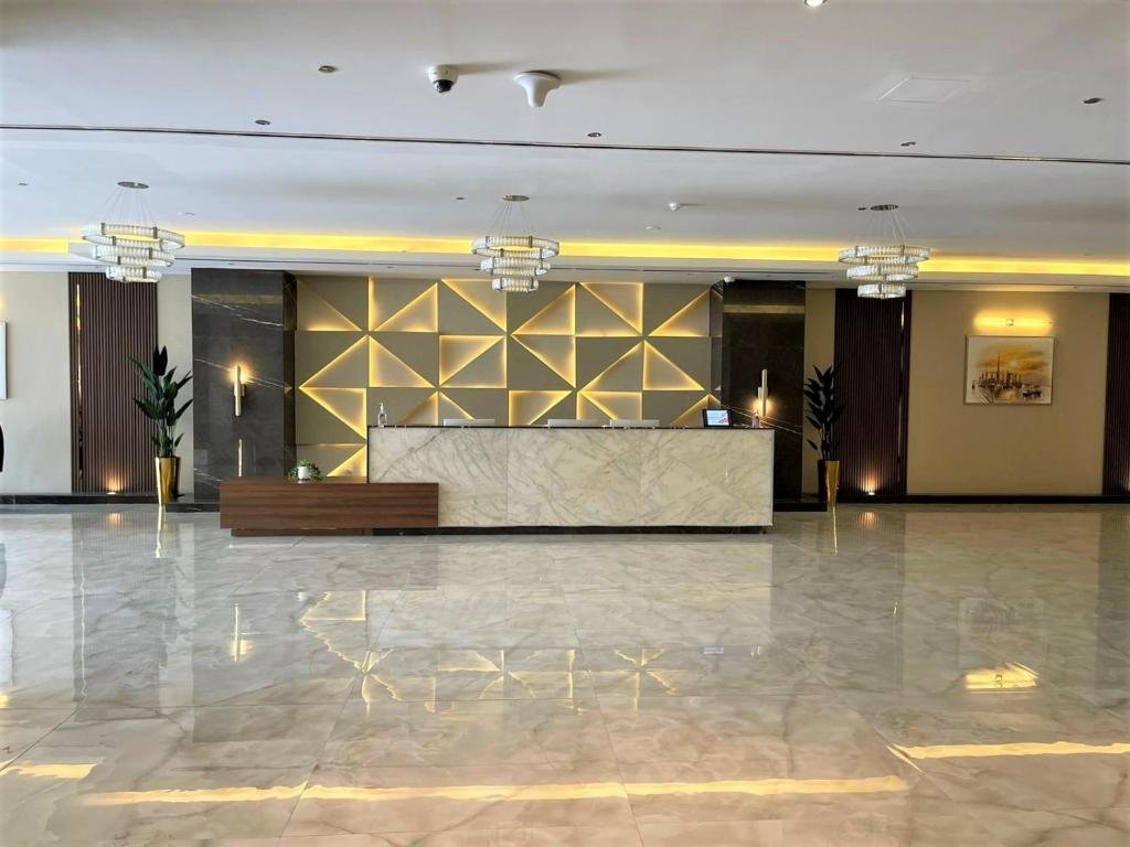 Дубай: Hera Serviced Apartments