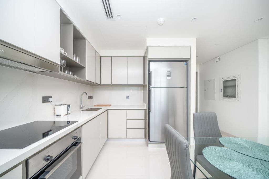 Дубай: Elegant 2 bedroom apartment at Sunrise Bay