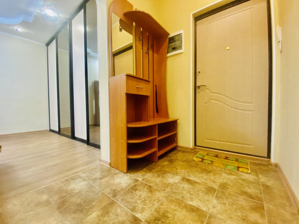 Сургут: Apartamenty Sever on Iosifa Karolinskogo 9