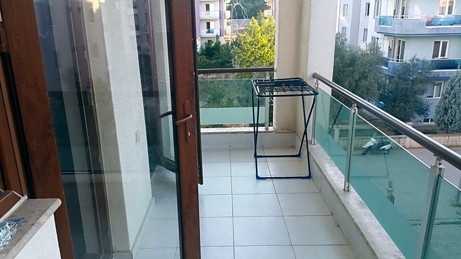 Мугла: Private Rooms and Flats Apartments