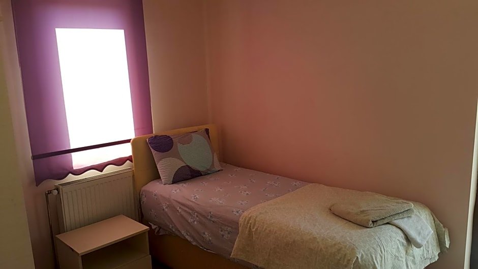 Мугла: Private Rooms and Flats Apartments