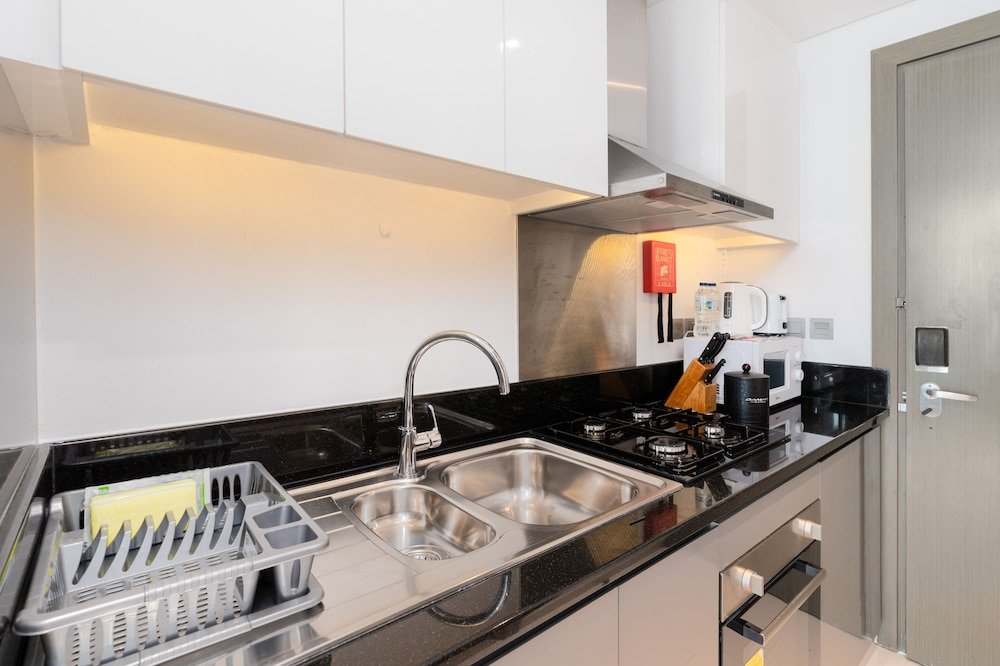 Дубай: Whitesage -  Fancy Studio With Mesmerizing Canal Views