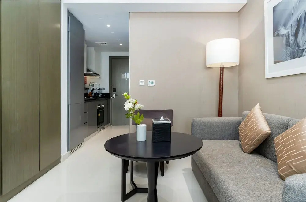 Дубай: Whitesage -  Fancy Studio With Mesmerizing Canal Views