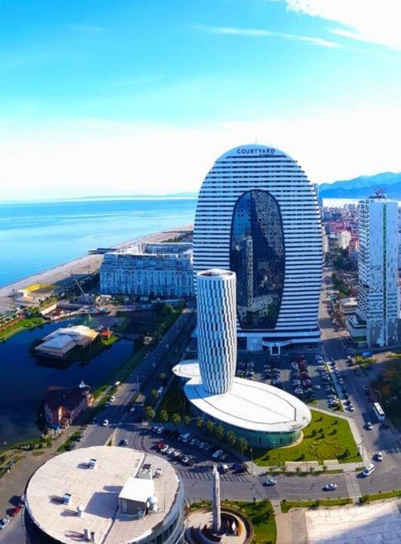 Батуми: Vip Apartament Orbi