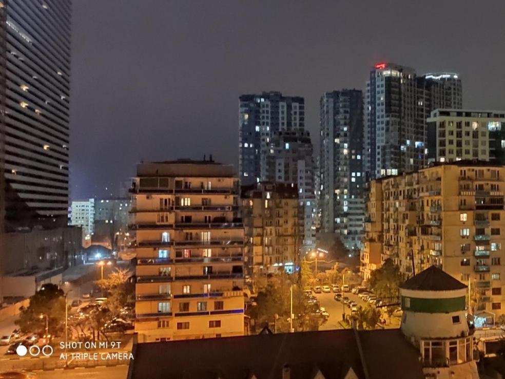 Батуми: Vip Apartament Orbi