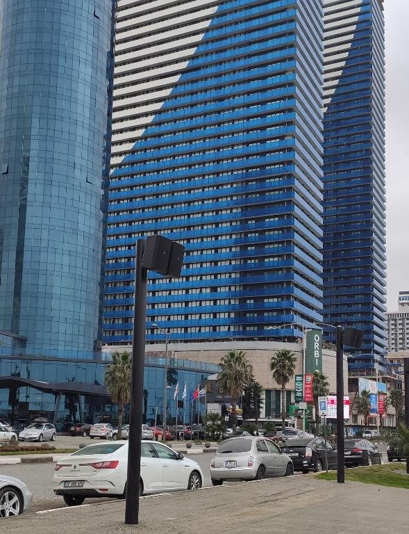 Батуми: Vip Apartament Orbi