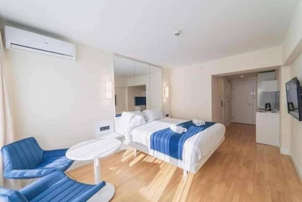 Батуми: Orbi City Batumi Aparthotel