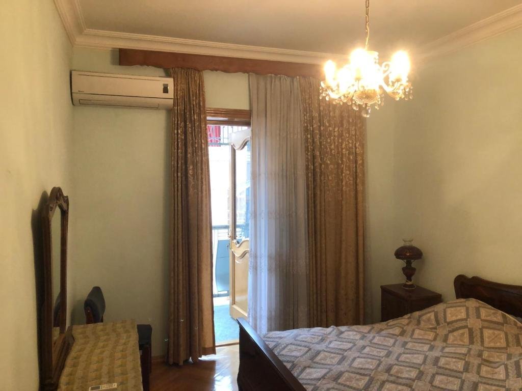 apartment in the center of Batumi — фото 2