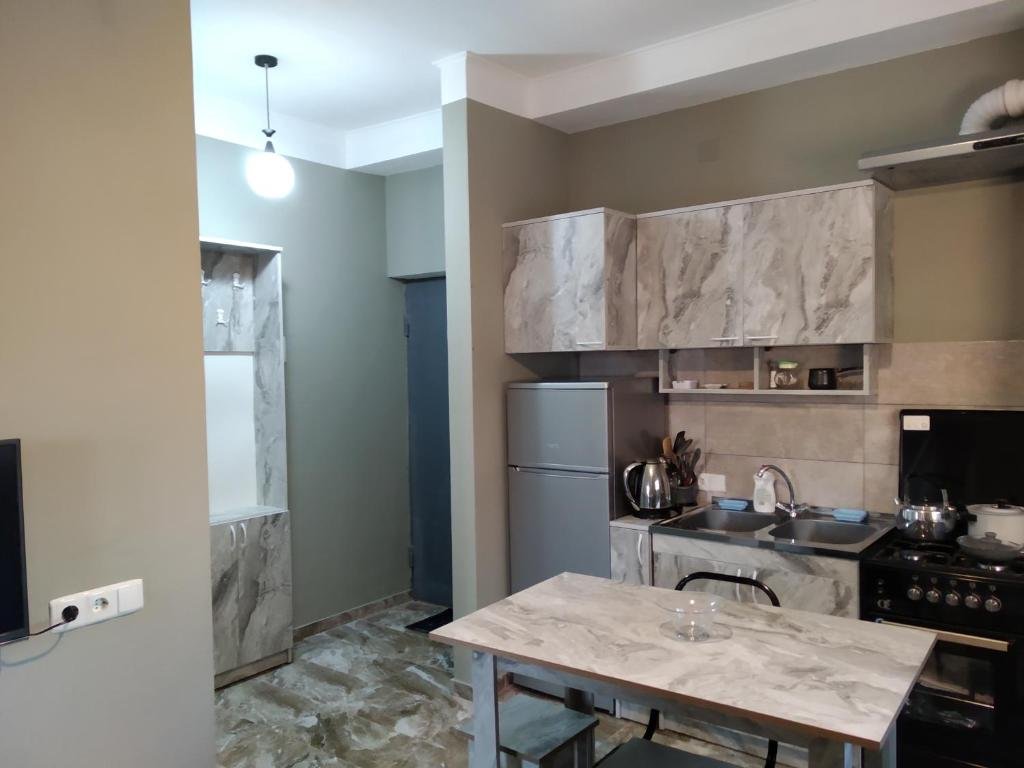 Тбилиси: Cozy apartment near Metro station