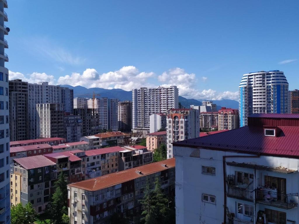 Bright apartment with sea view — фото 1