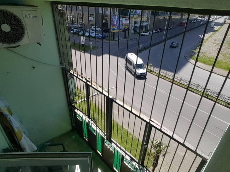 apartment in the center of Batumi with sea view — фото 2