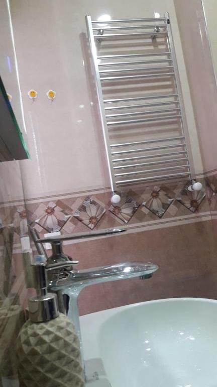 Батуми: Apartment in Batumi near Beach, Batumi Mall and MC