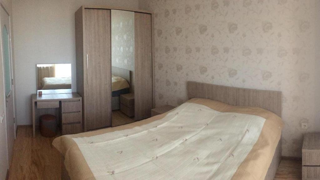 Батуми: Apartment in Batumi near Beach, Batumi Mall and MC