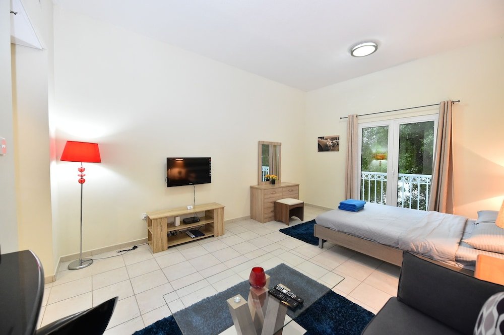 Дубай: Budget & Cozy Studio near Mall - VIR