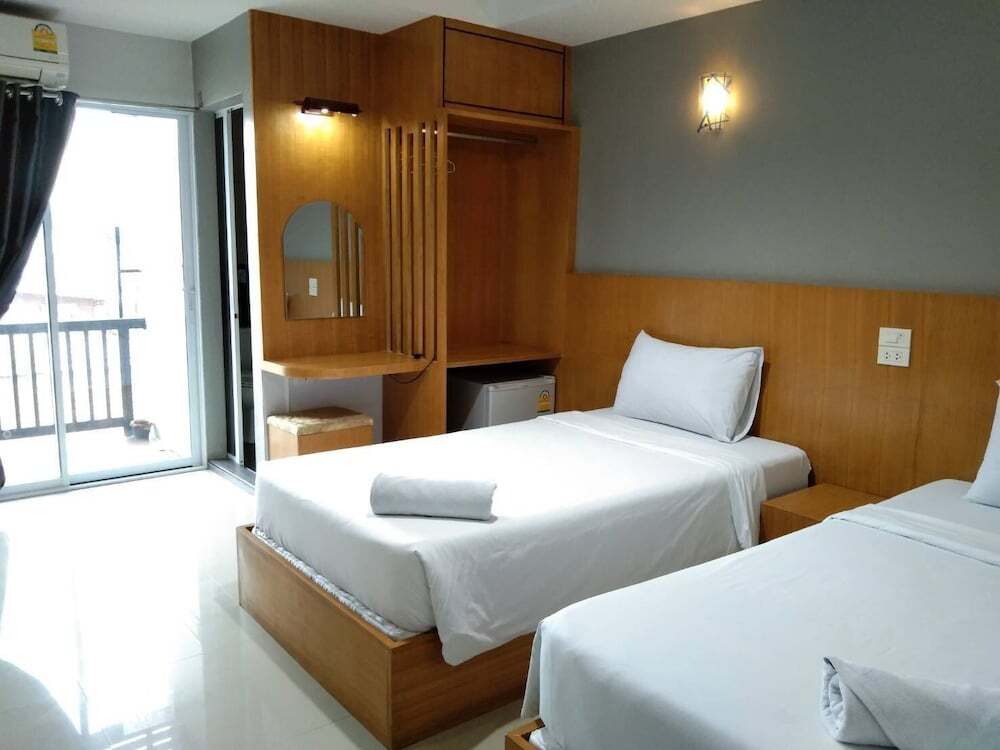 Пхитсанулок: @Me2 Hotel