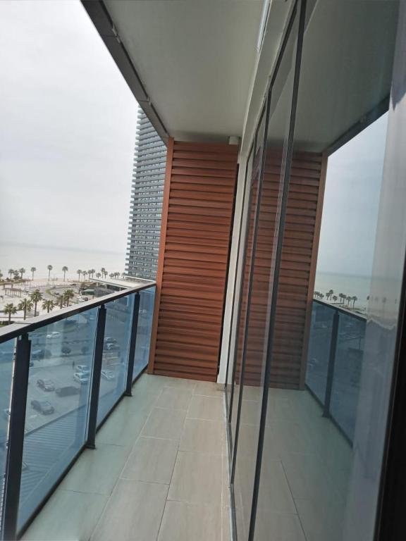 Батуми: metro city batumi full sea view apartment