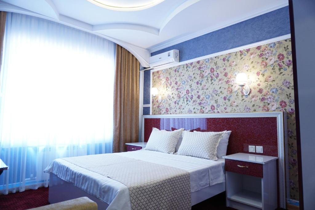 Шеки: Liliya Guest House