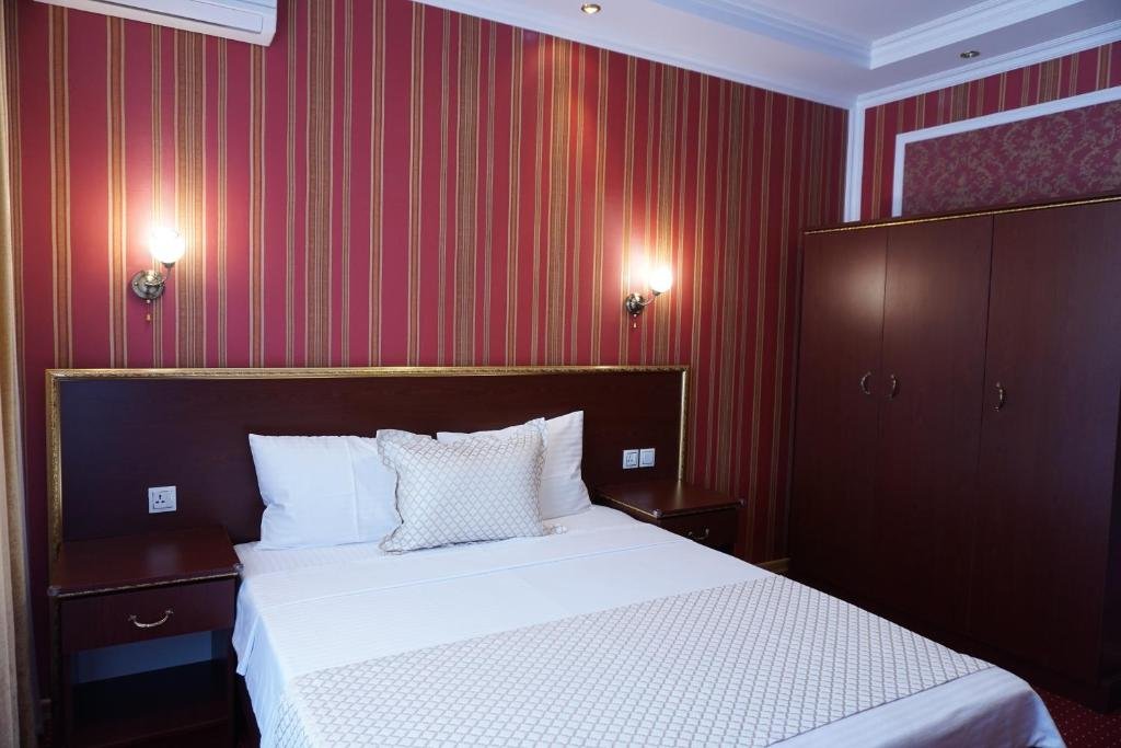 Шеки: Liliya Guest House