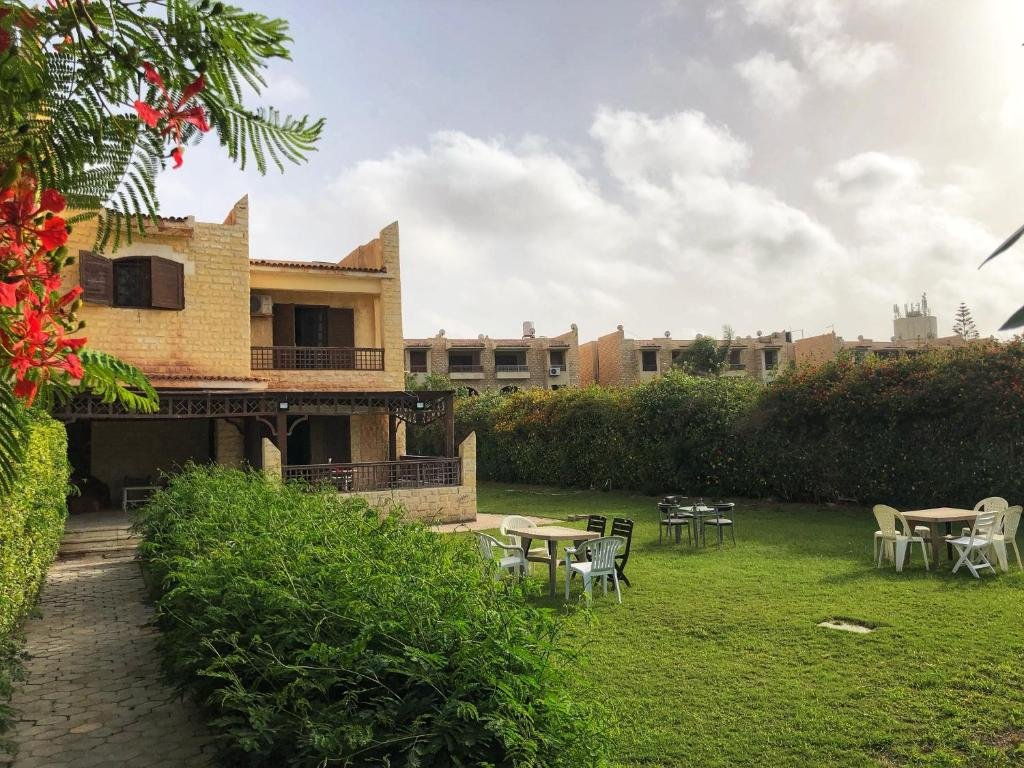 Эль-Аламейн: Marina7 Cozy spacious Villa 5 bedrooms, 5 bathrooms