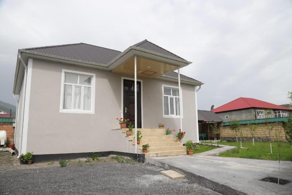 Габала: Eynulla House